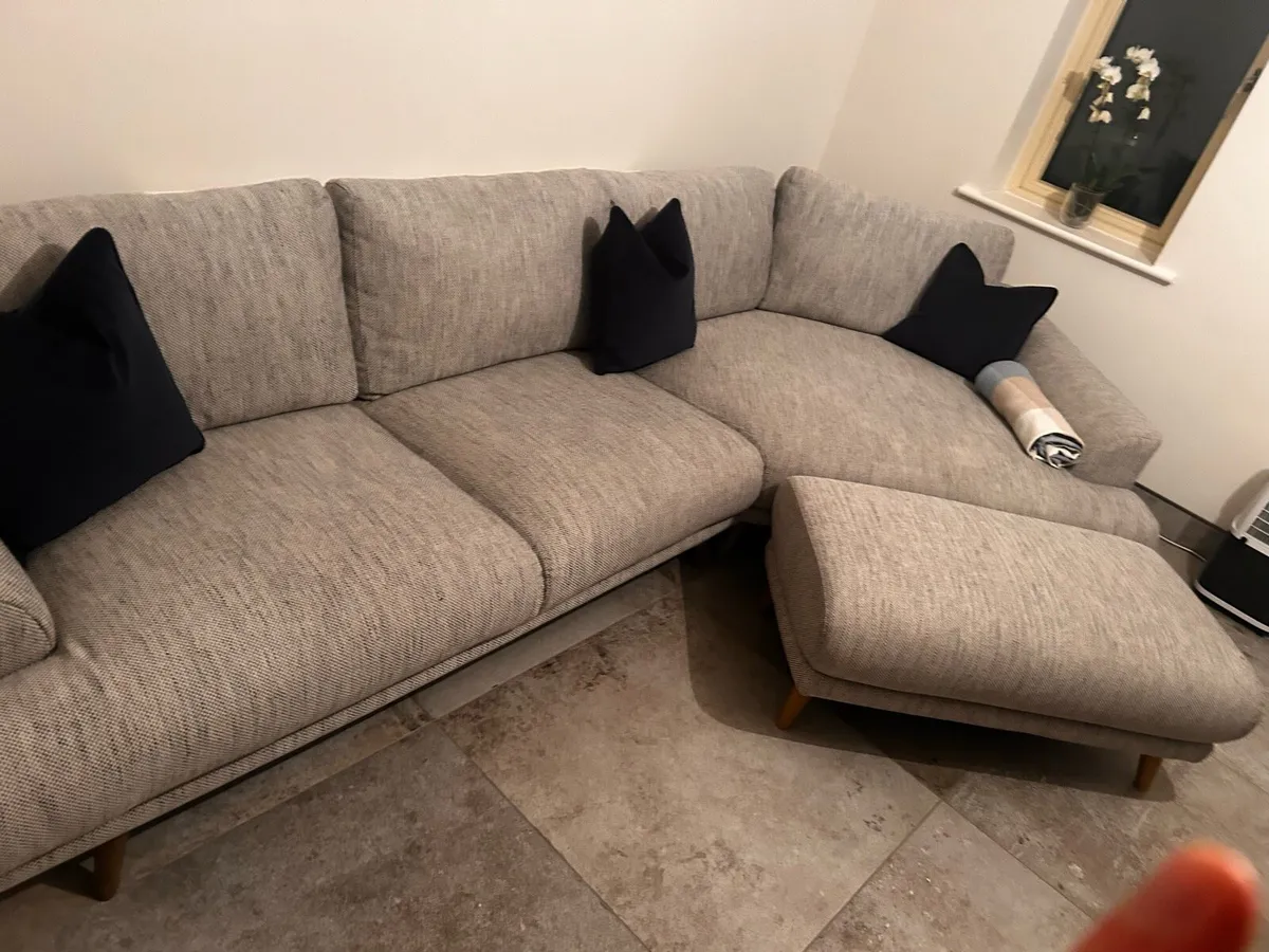 Large l couch - Image 4
