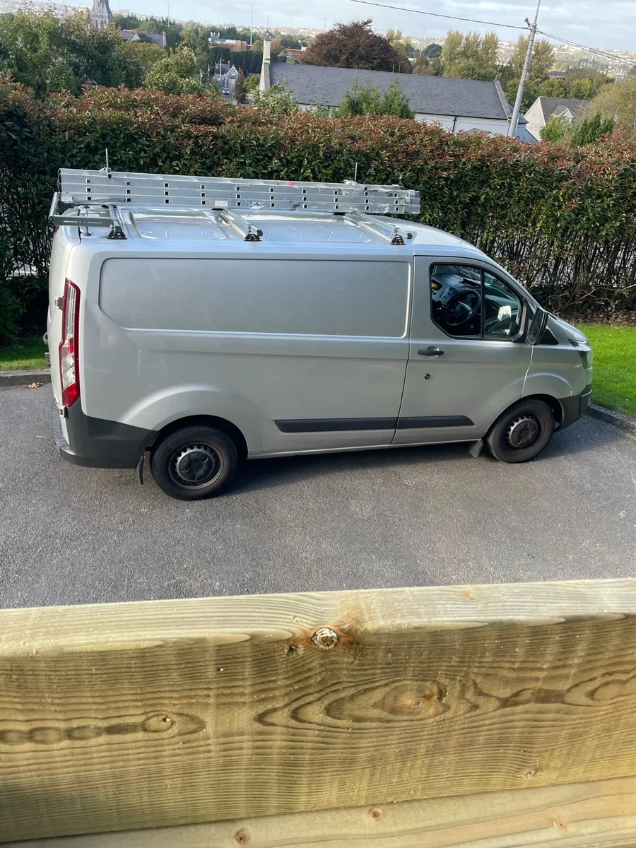Ford Transit Custom - Image 1