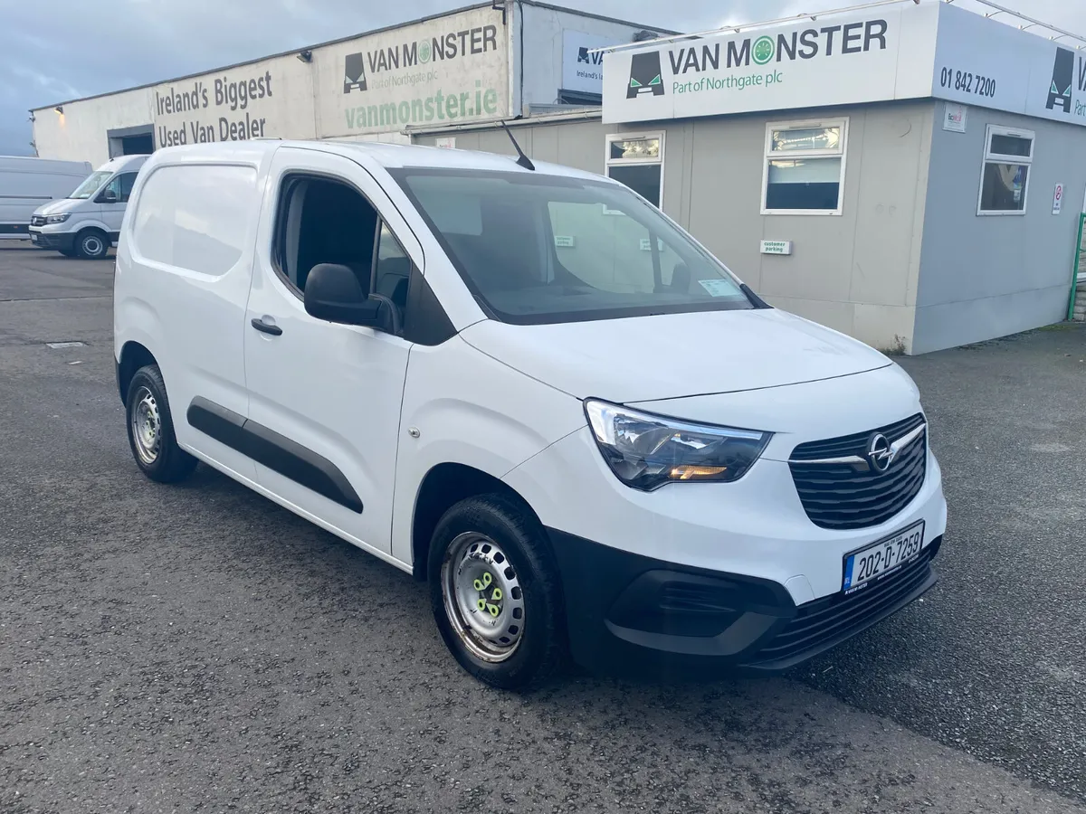 2020 Opel Combo 1.5 75BHP - Image 1