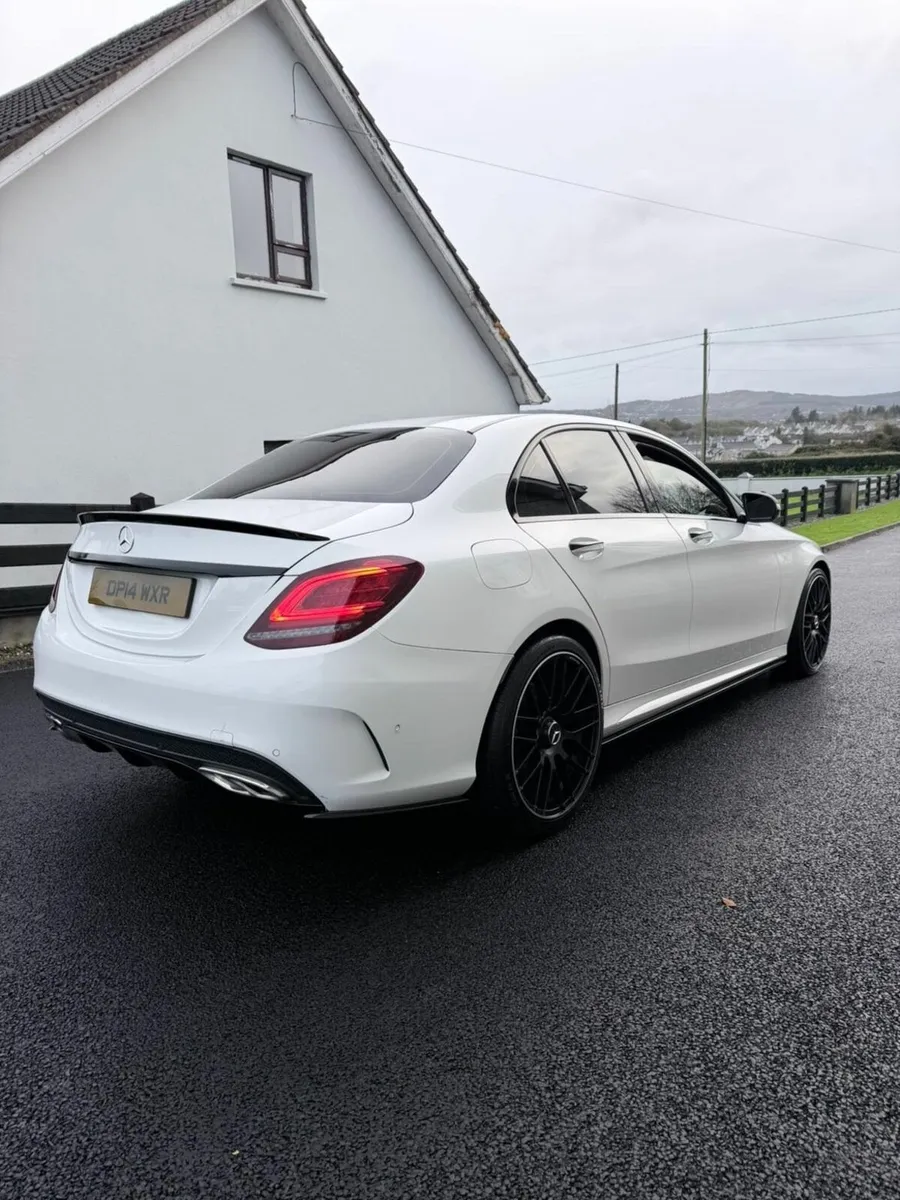 Mercedes-Benz C-Class 2014 - Image 1