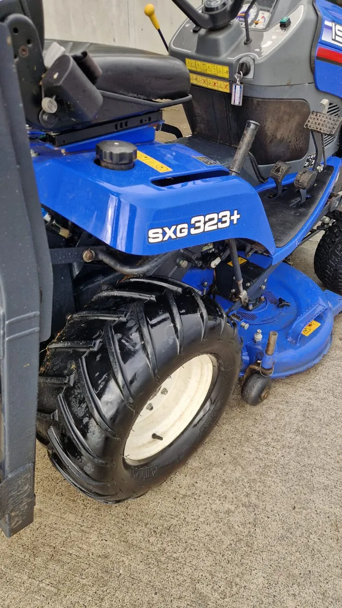 Iseki SXG323+ High Dump – Mint Condition (280 hrs) - Image 4