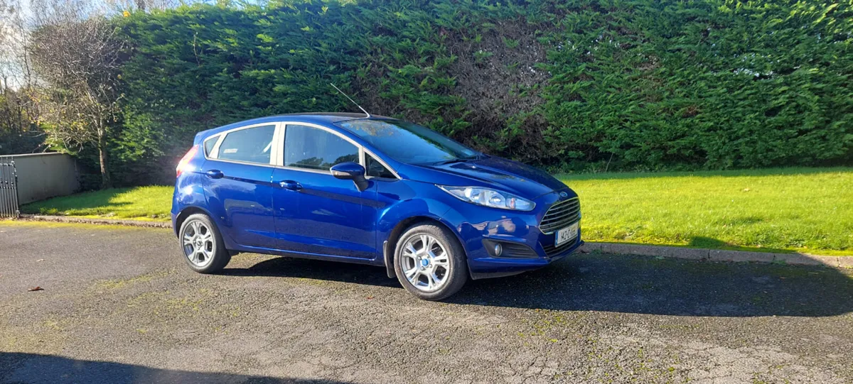 Ford Fiesta 2014 - Image 2