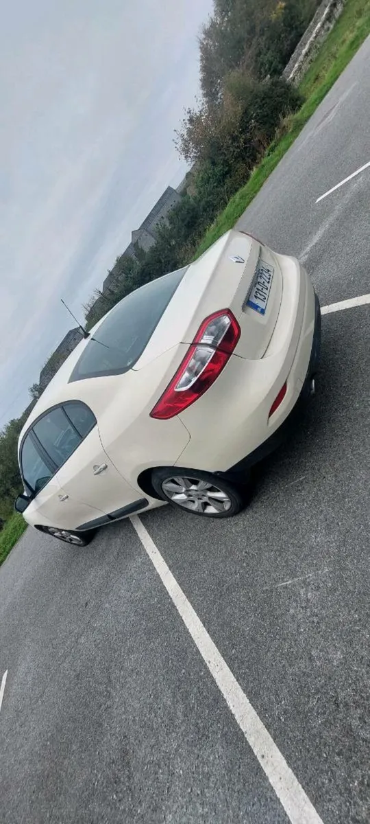 2013 renault Fluence - Image 3