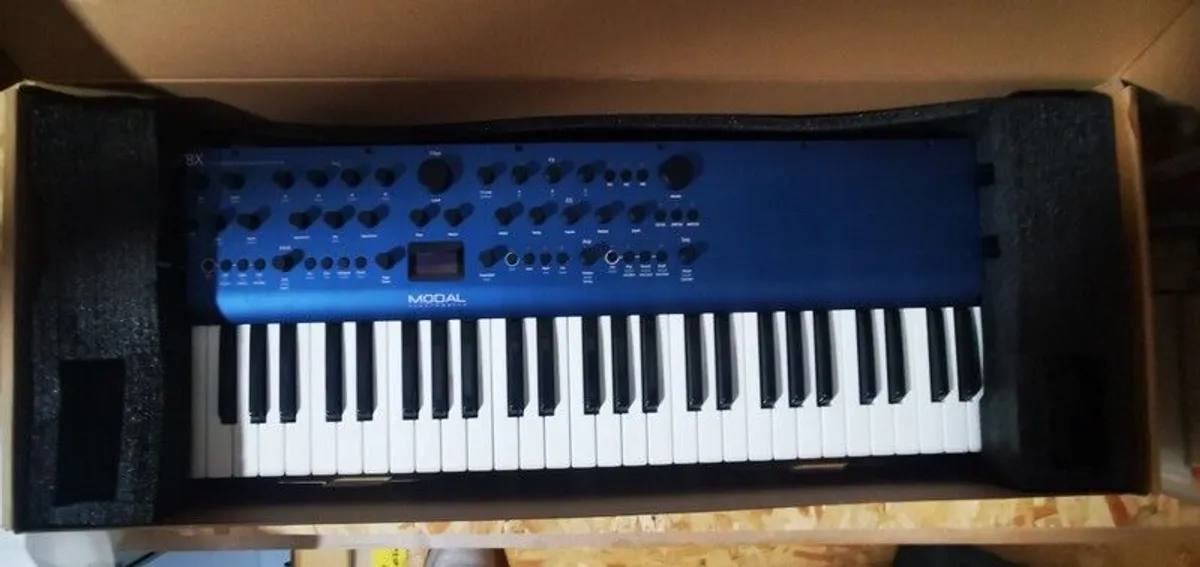Synthesizer - Modal Cobalt8X - Image 1