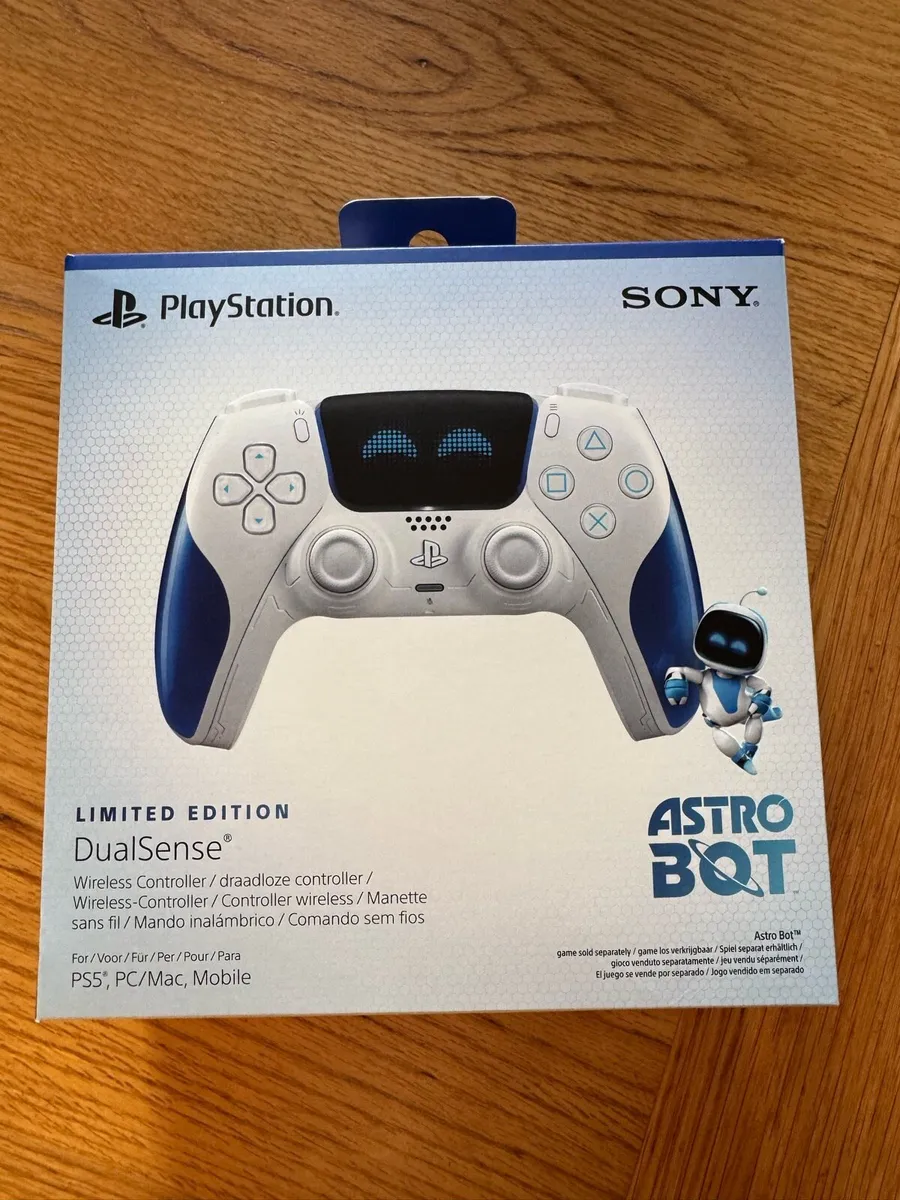 (NEW) Astro bot PS5 controller limited edition - Image 1