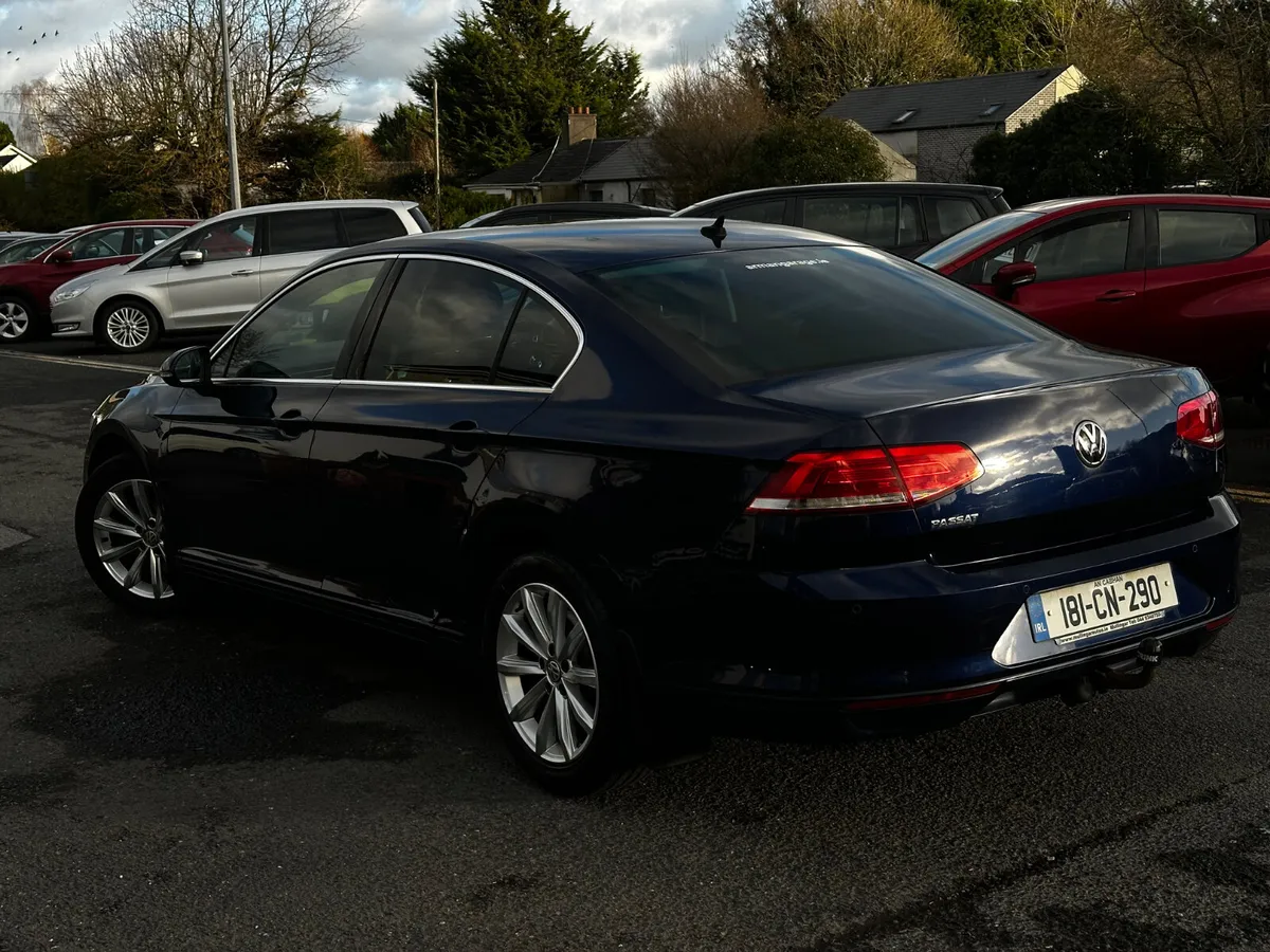Volkswagen Passat 2018 - Image 3