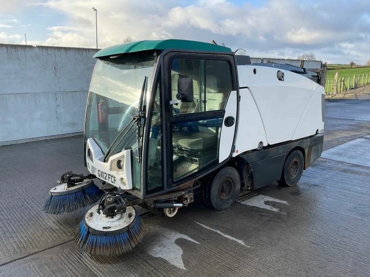 JOHNSTON 142A 101T  4 TON DIESEL ROAD SWEEPER - Image 1