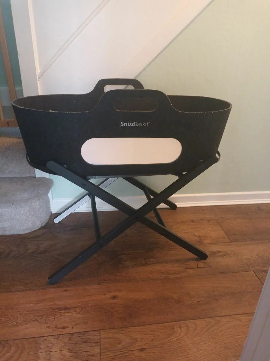 Bassinet Moses basket - Image 1