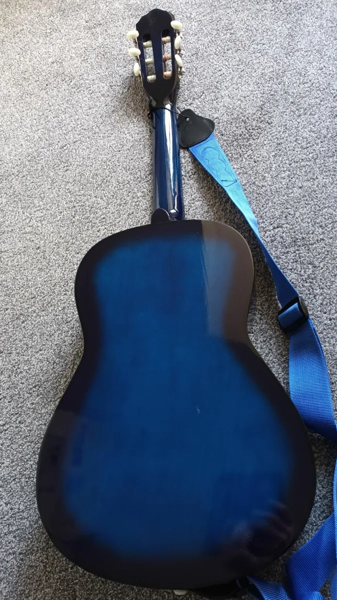 Acoustic guitar 3/4 size - Image 3