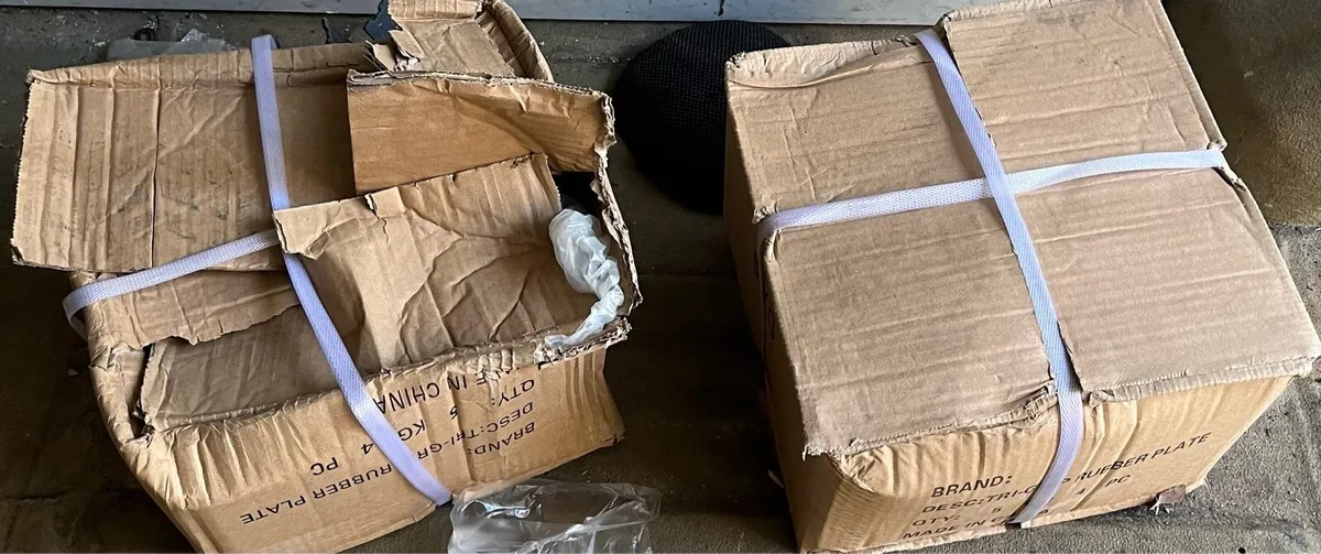 New: 6x5kg boxed rubber Olympic tri grip weights - Image 4