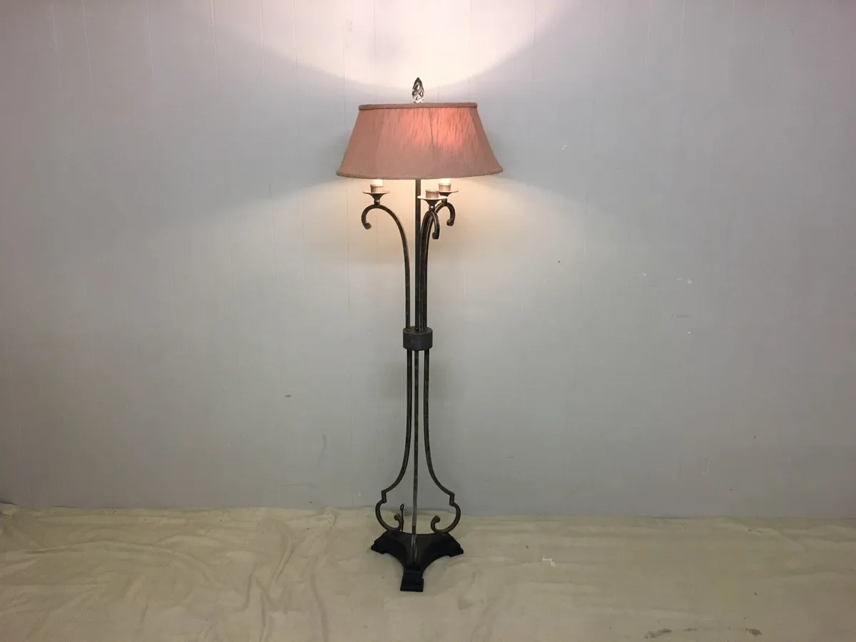 Floor Lamp - Image 1