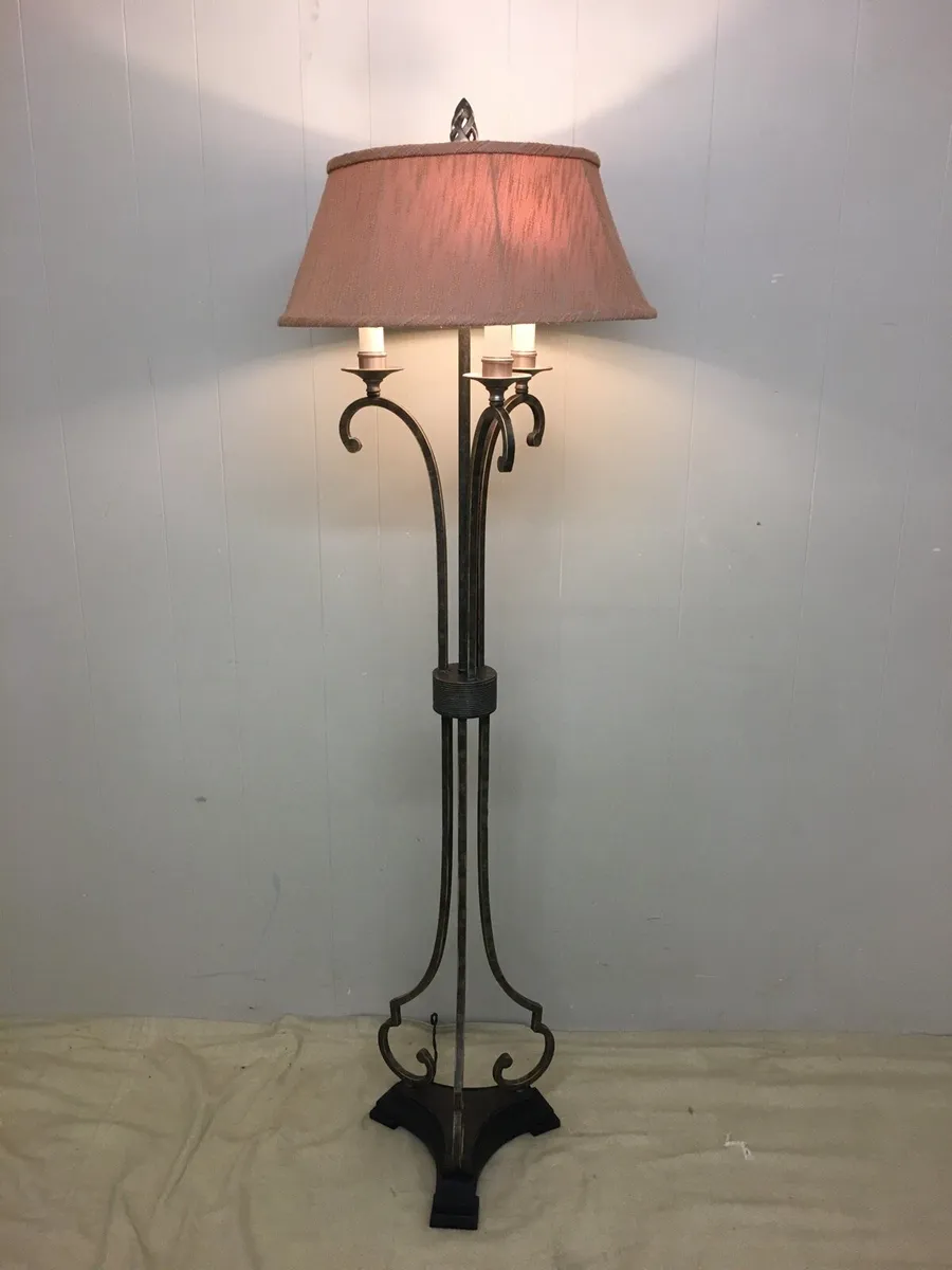 Floor Lamp - Image 2