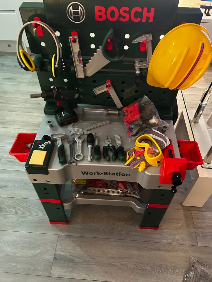 Bosch tool bench - Image 3