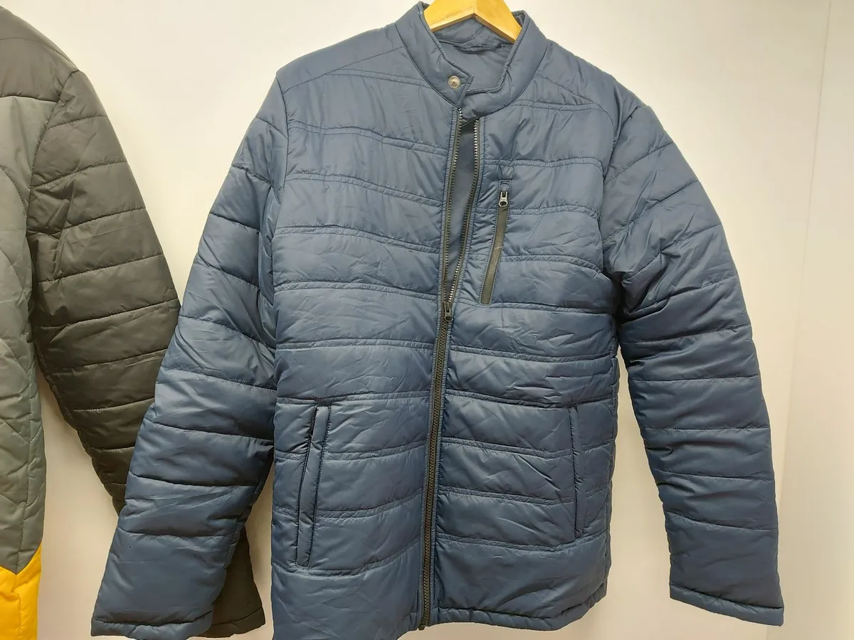 Online Auction Of A Selection Of Clothing & More! - Image 3