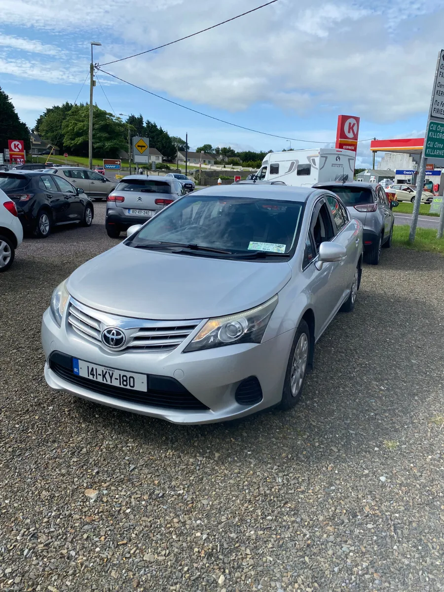 Toyota Avensis 2014 - Image 1