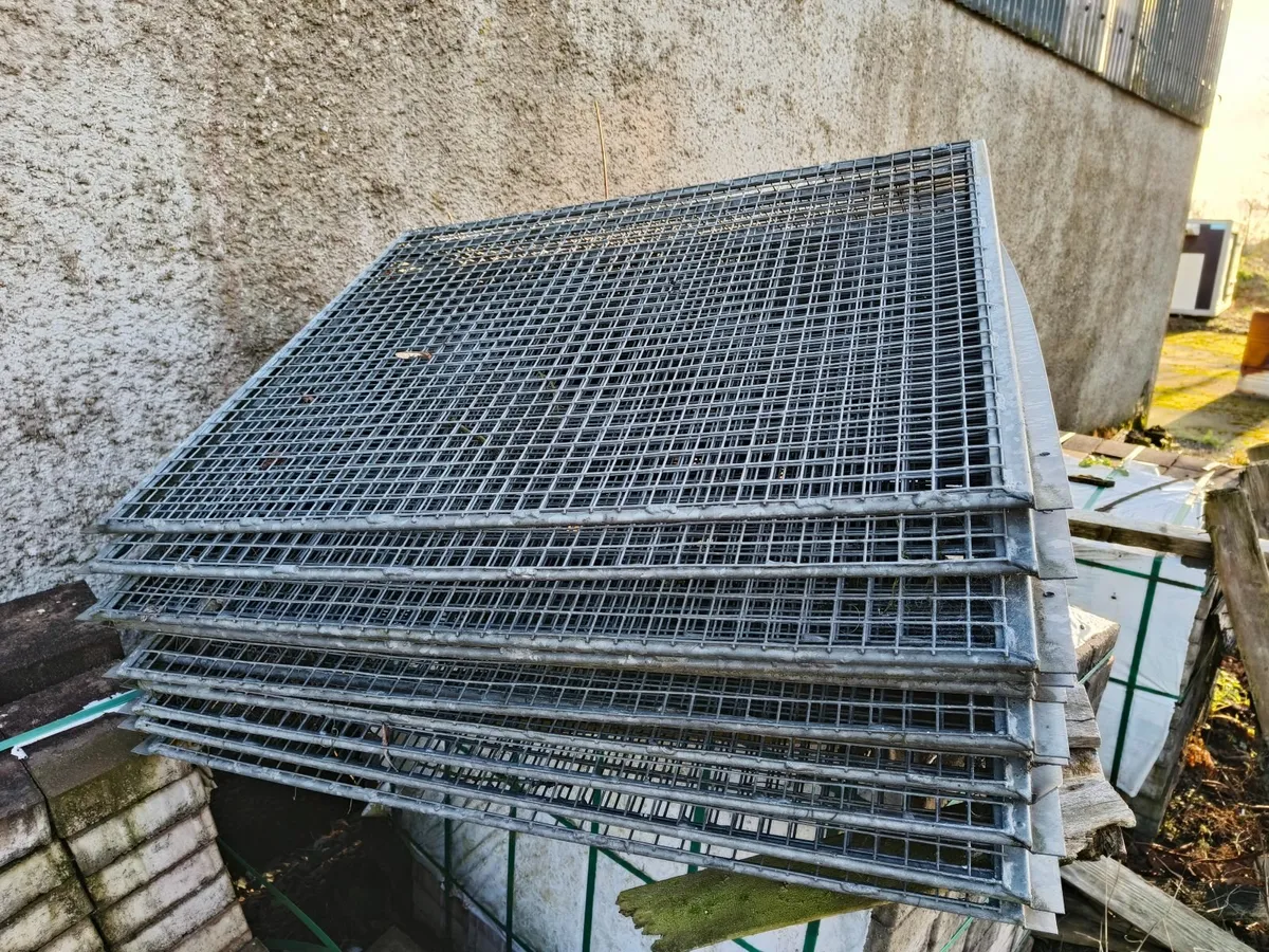 Galvanised steel mesh window security grilles - Image 2