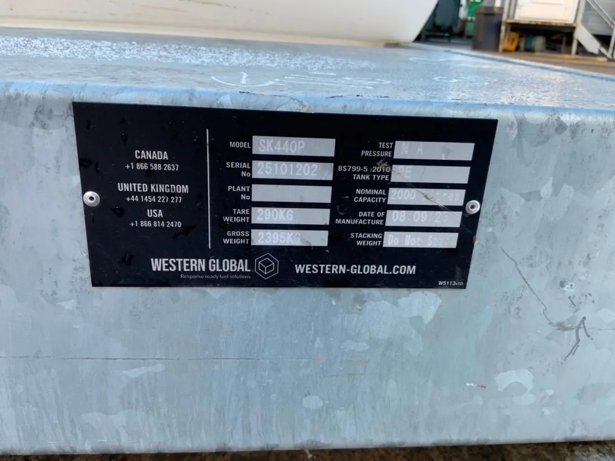 UNUSED 2000lt WESTERN WATER BOWSER.....1311 - Image 4