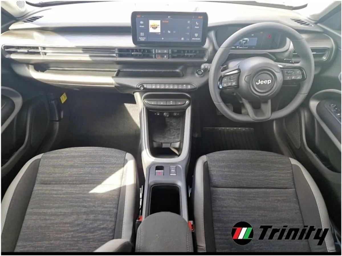 Jeep Avenger ** AVENGER **1.2 MHEV 100BHP ** TRINI - Image 2