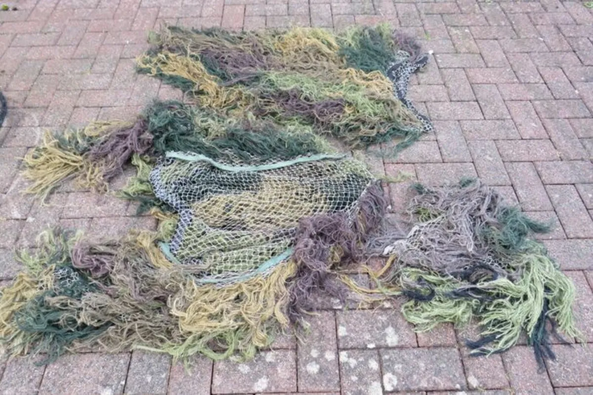 Genuine Outdoor Gear - Ghillie Suit -one size pain - Image 1