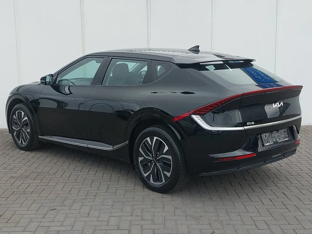 Kia EV6 Ev6 Air  Air  226 Electric 77.4 kWh - Image 3