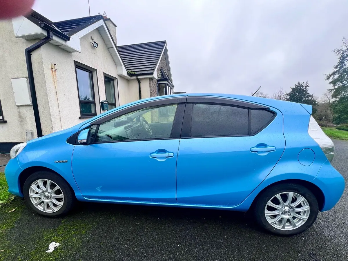 Toyota Aqua 2014 - new import - Image 4