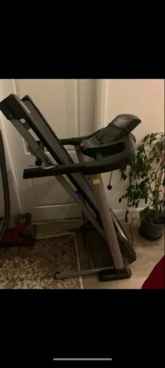 Roger black treadmill