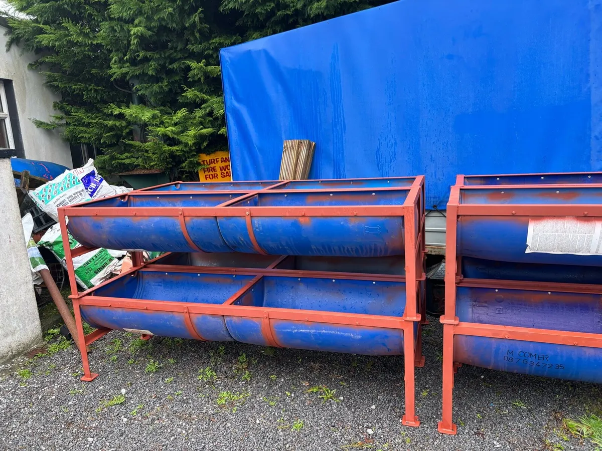 Feeding troughs - Image 2