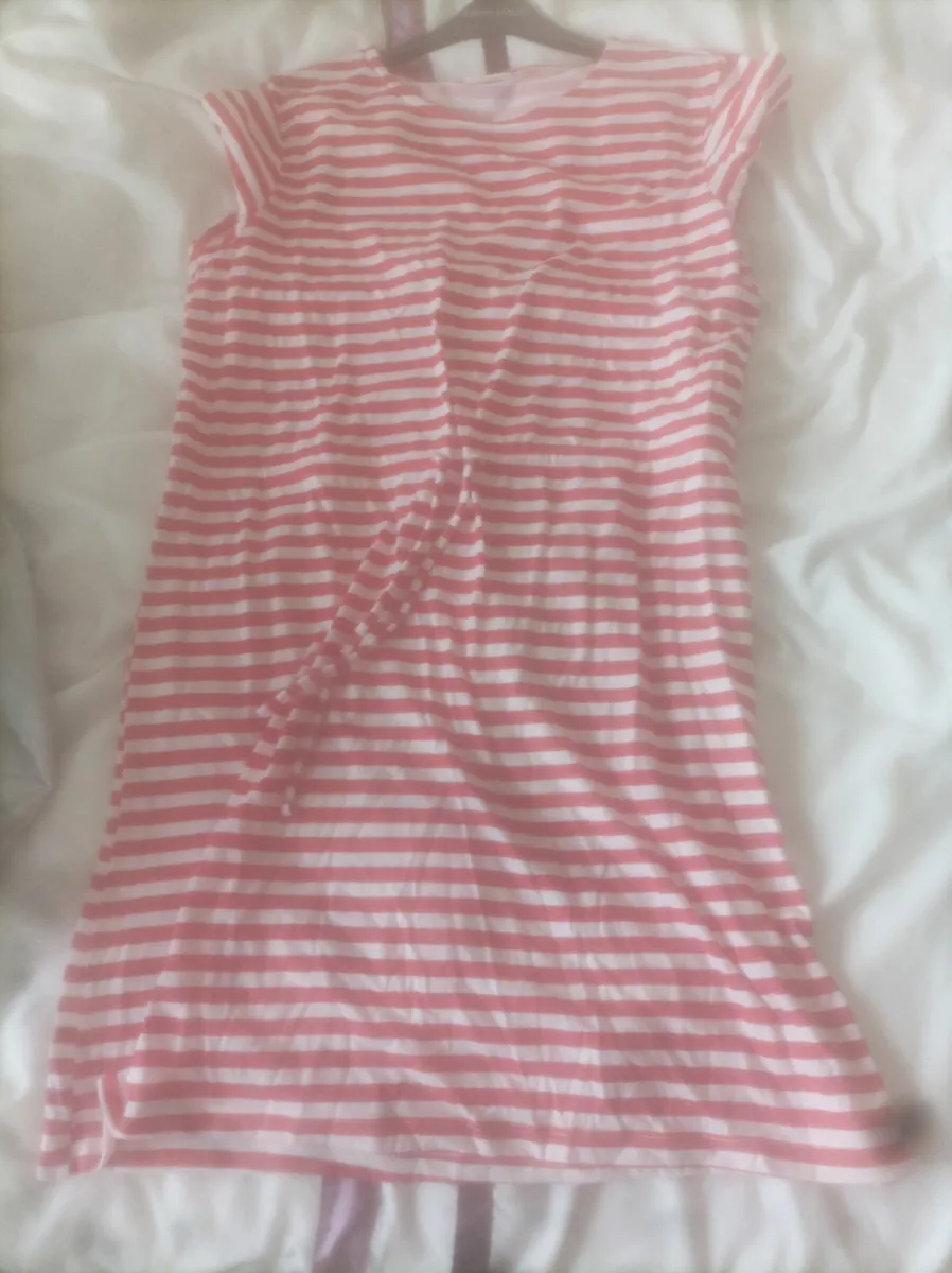 Maternity wear - Image 4