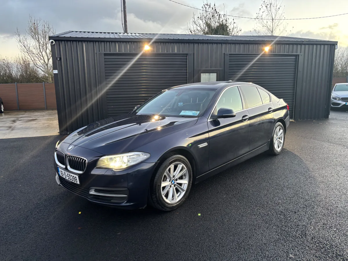 BMW 5-Series 2016 Automatic - Image 2
