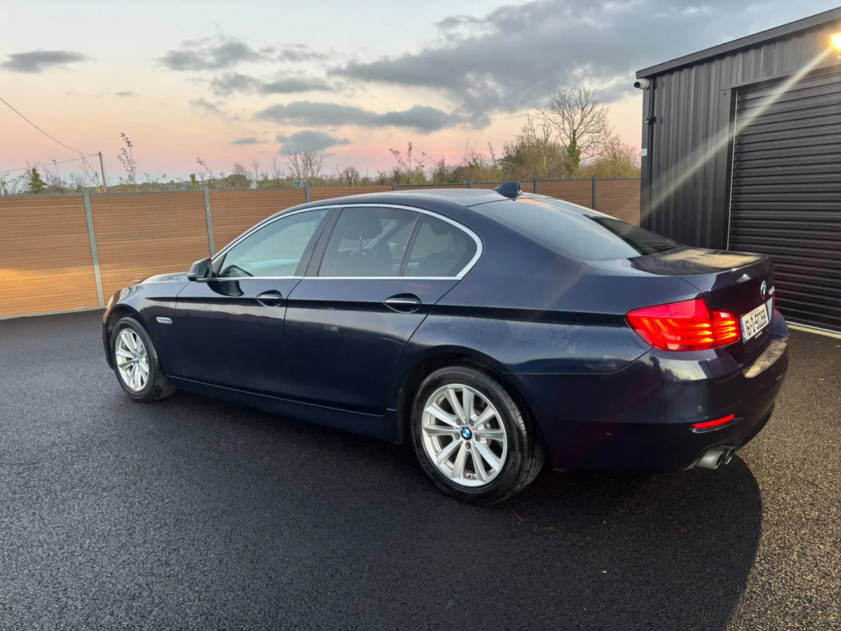 BMW 5-Series 2016 Automatic - Image 3