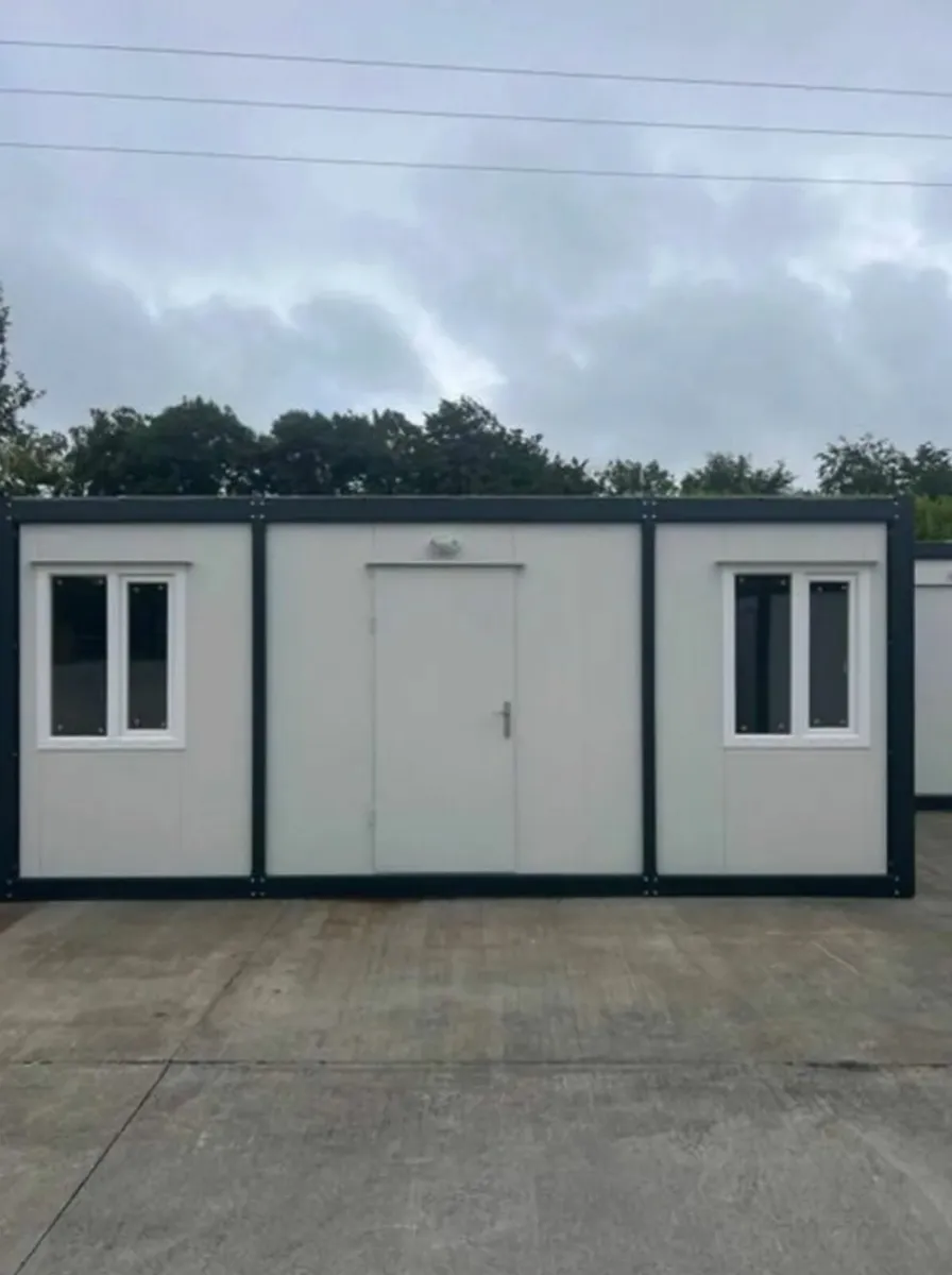 20ft x 8ft Portable Office - Image 2