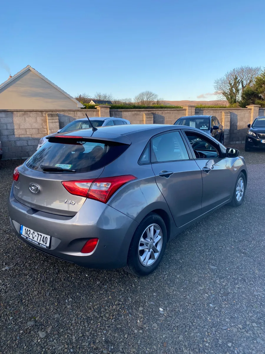 Hyundai i30 2014 - Image 2