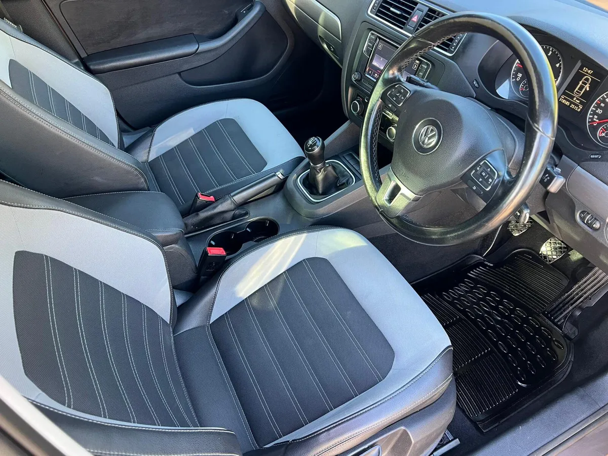 Volkswagen Jetta 2014 1.6 TDI new nct 8/26 tax - Image 4