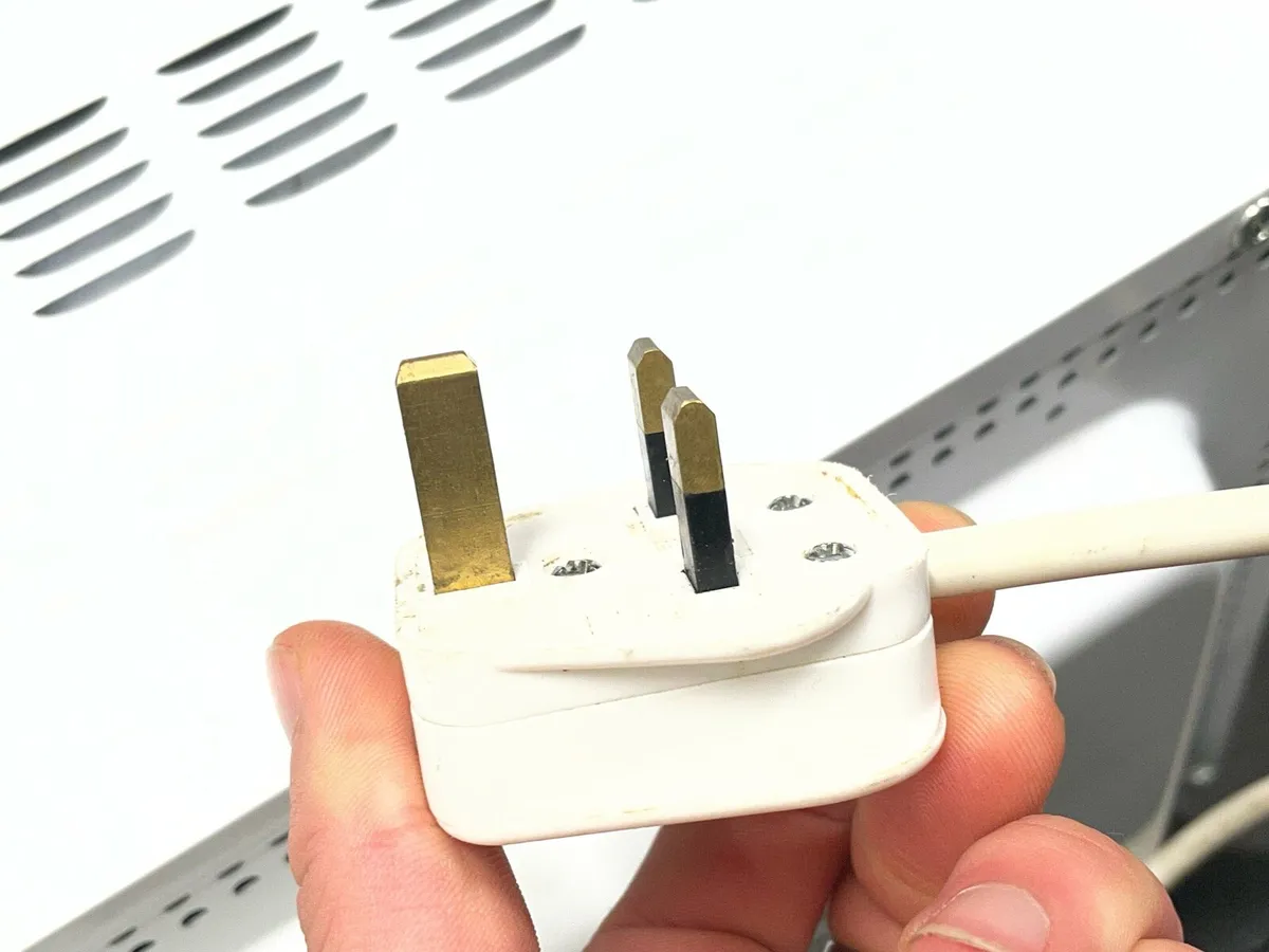 Dimplex Microwave - Image 3