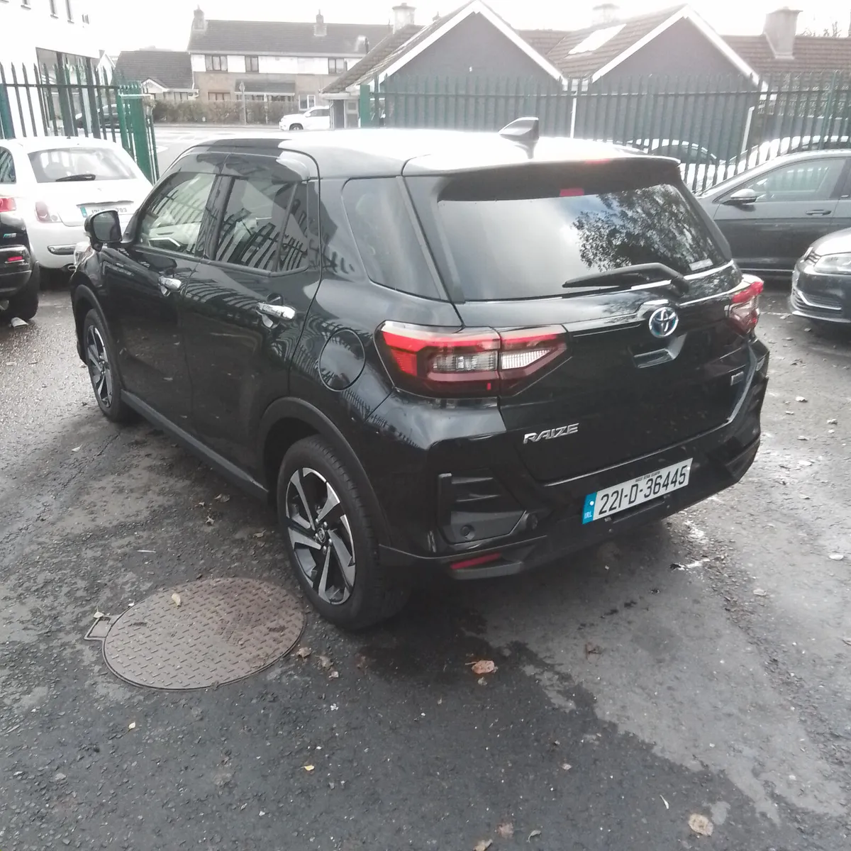 Toyota  corolla crossover raize - Image 3