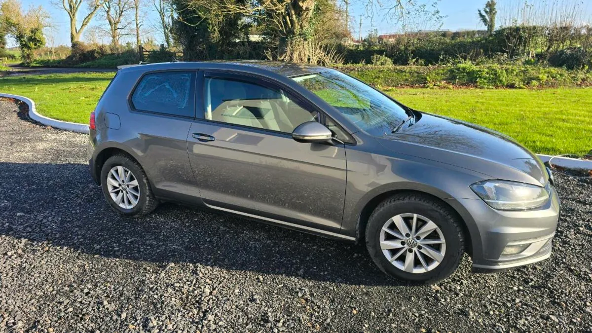 Volkswagen Golf - Image 2