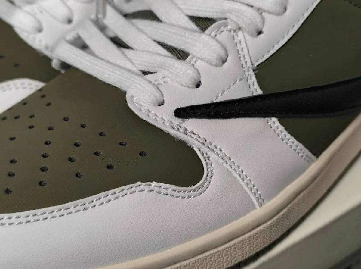 New Travis Scott x Nike Air Jordan 1 Low  Olive - Image 4