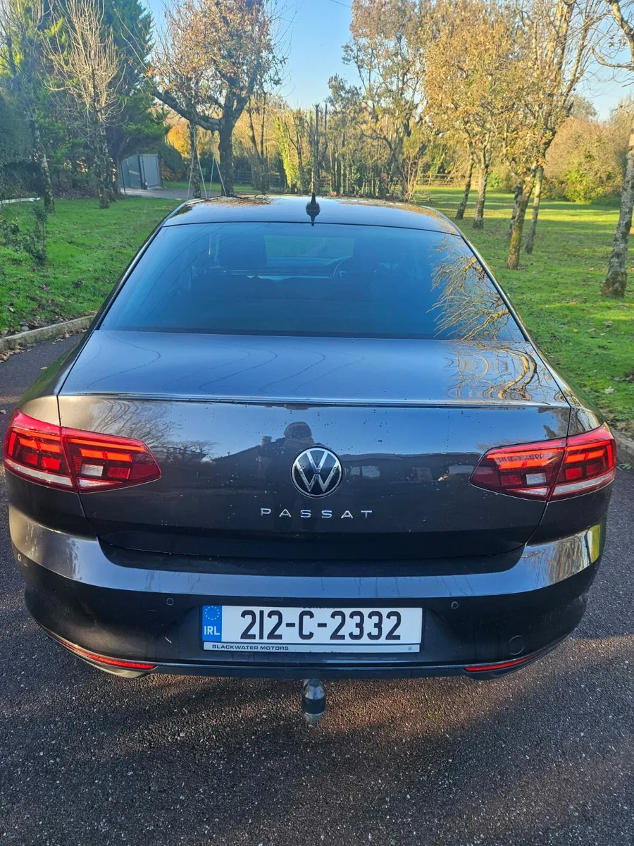 VW Passat - Image 3