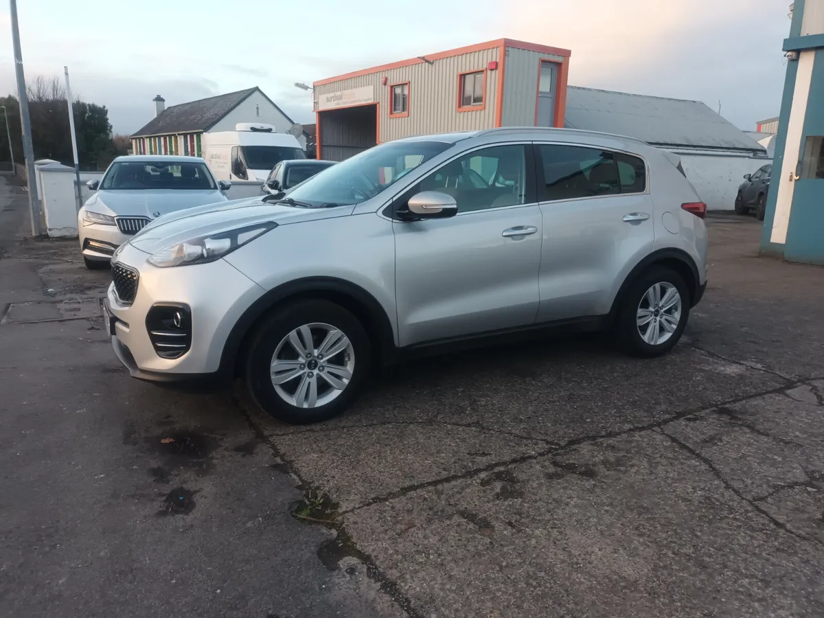 2017 Kia Sportage 1.7 PLATINUM - Image 4