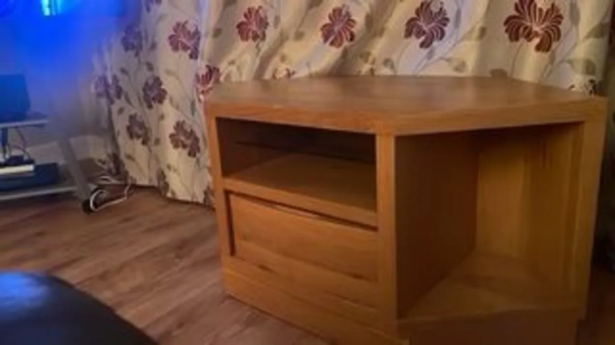 tv stand