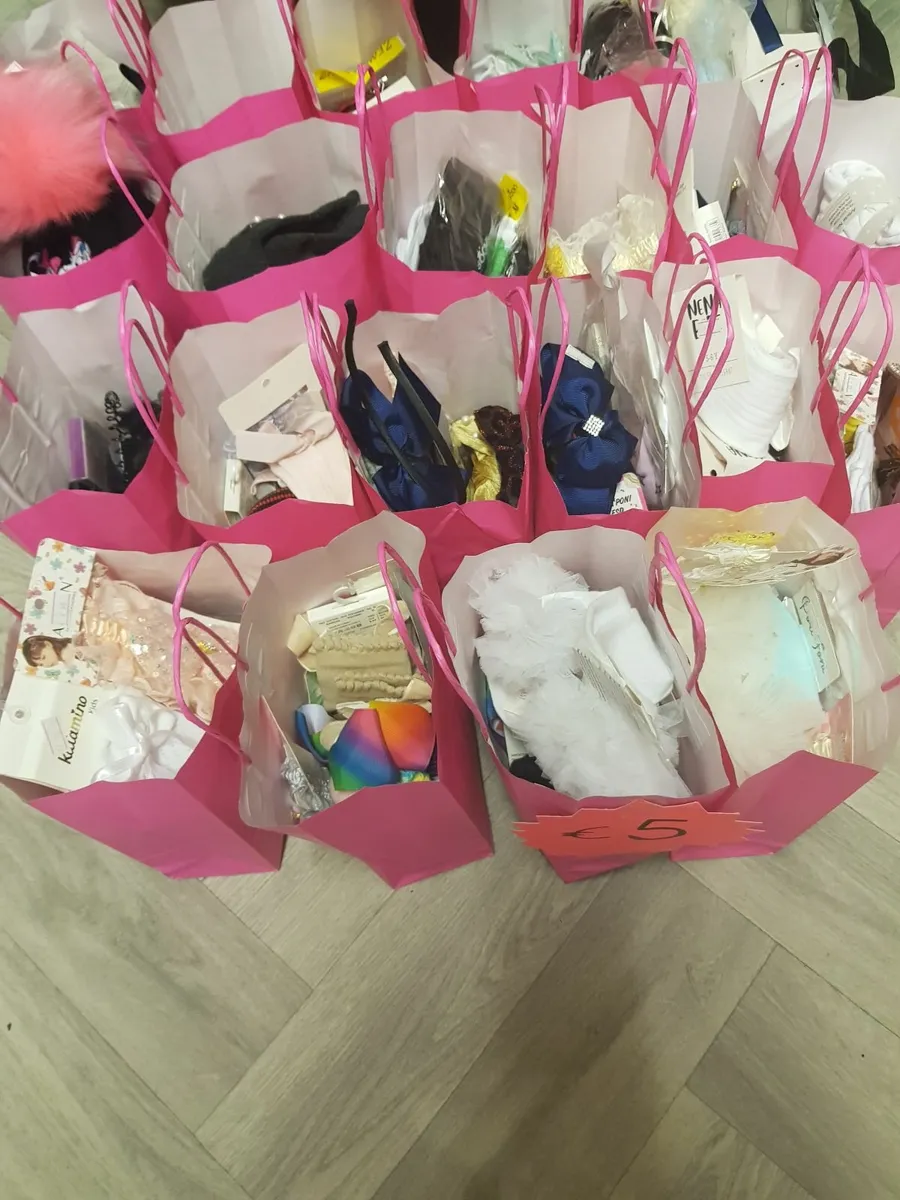 Girls goody bags 5e - Image 1