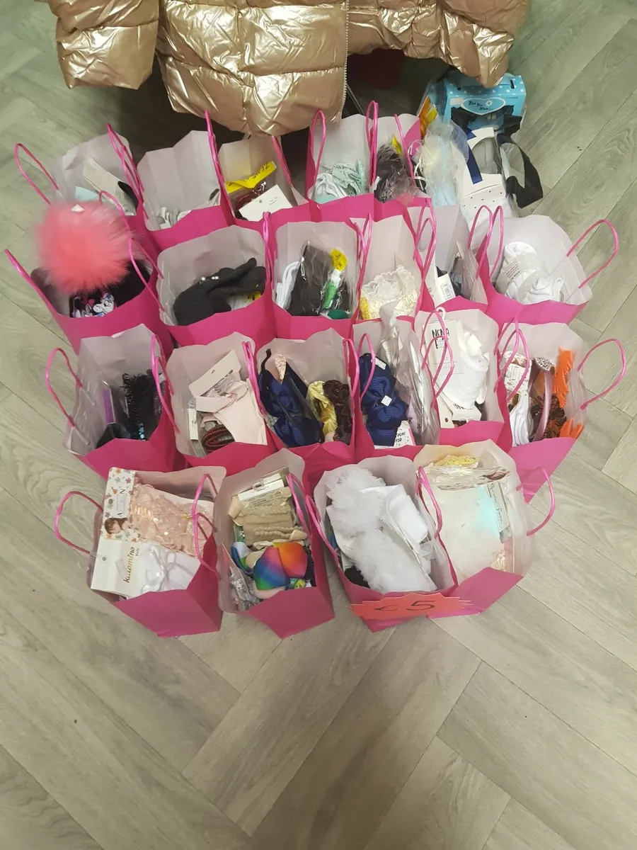 Girls goody bags 5e - Image 4