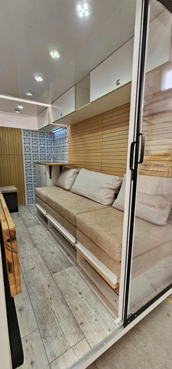Campervan Room - Image 2