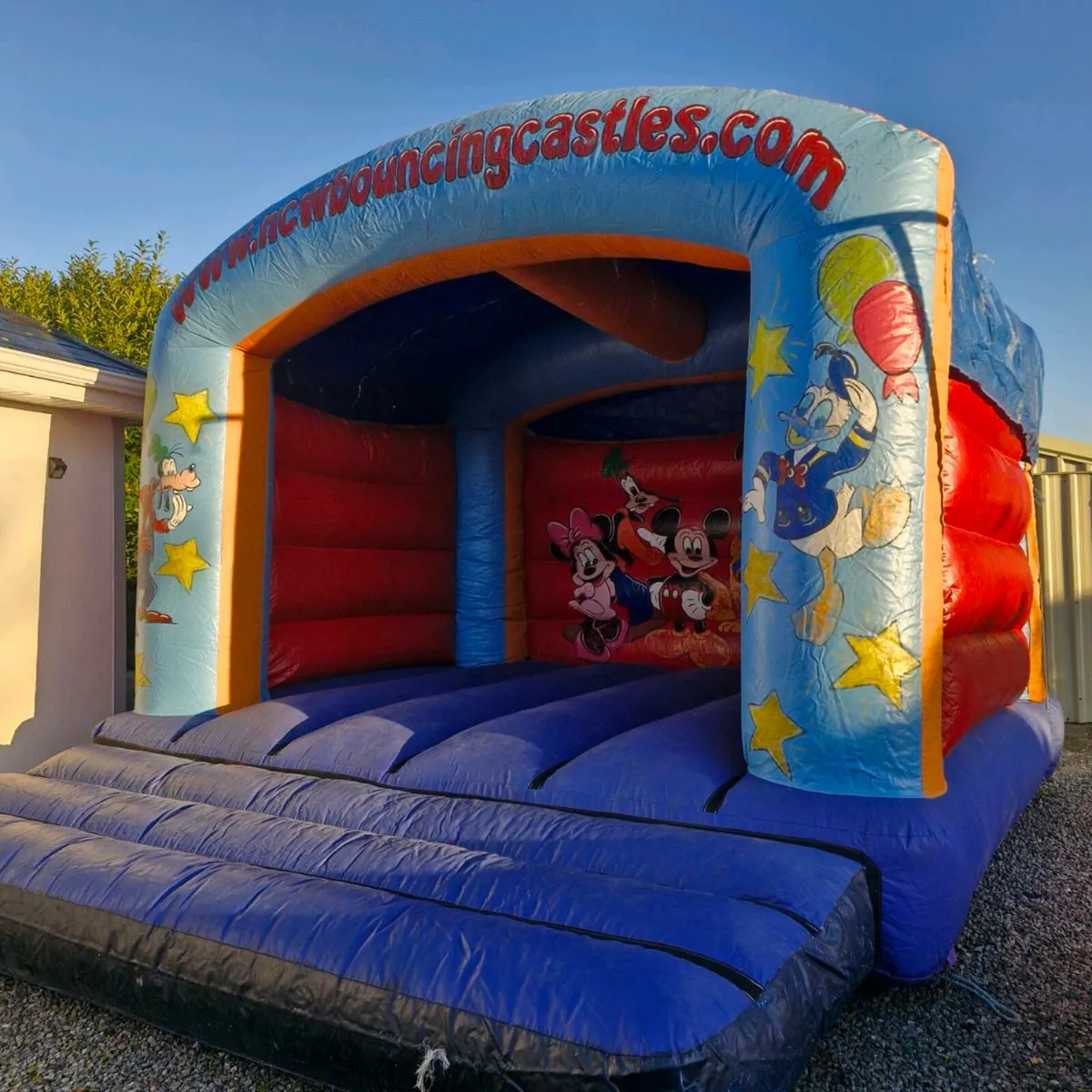 Bouncing castel - Image 2