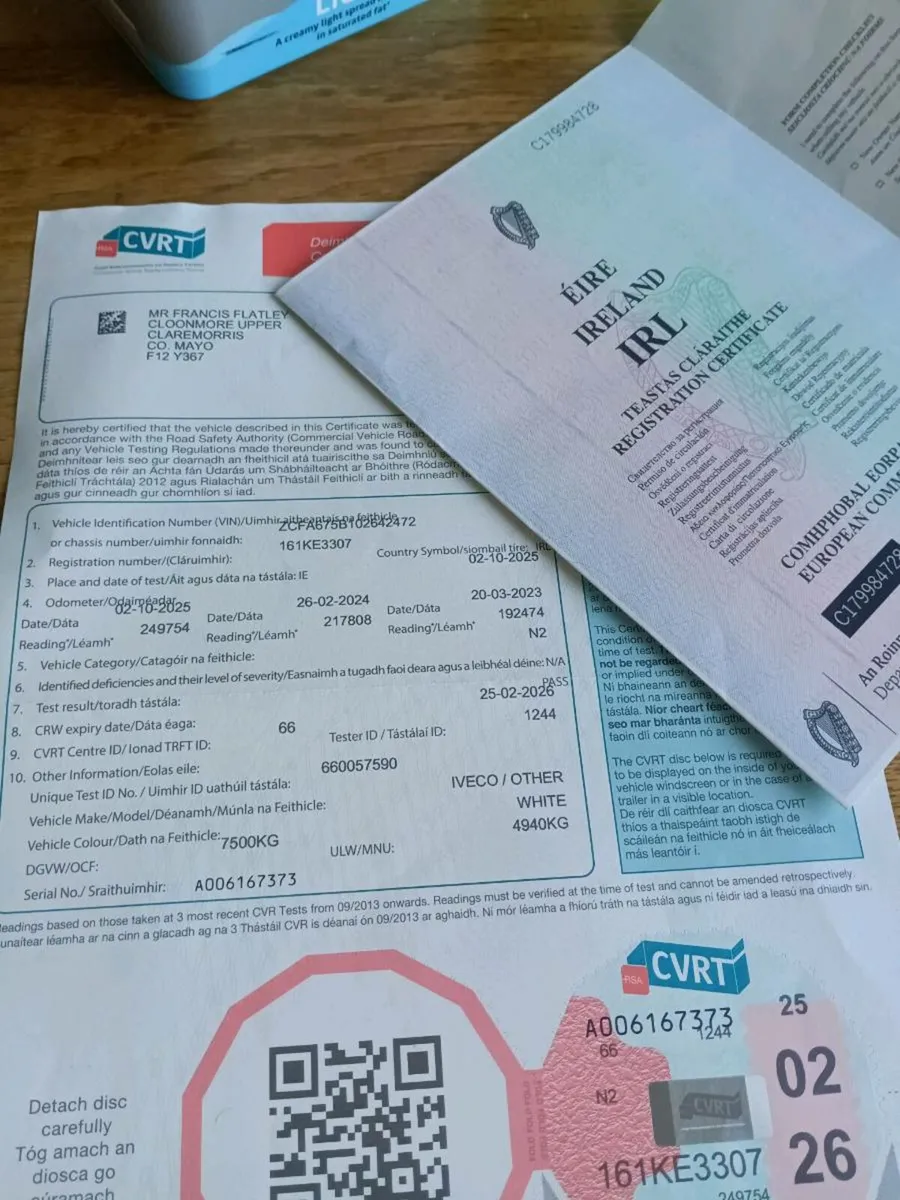 Iveco truck - Image 2