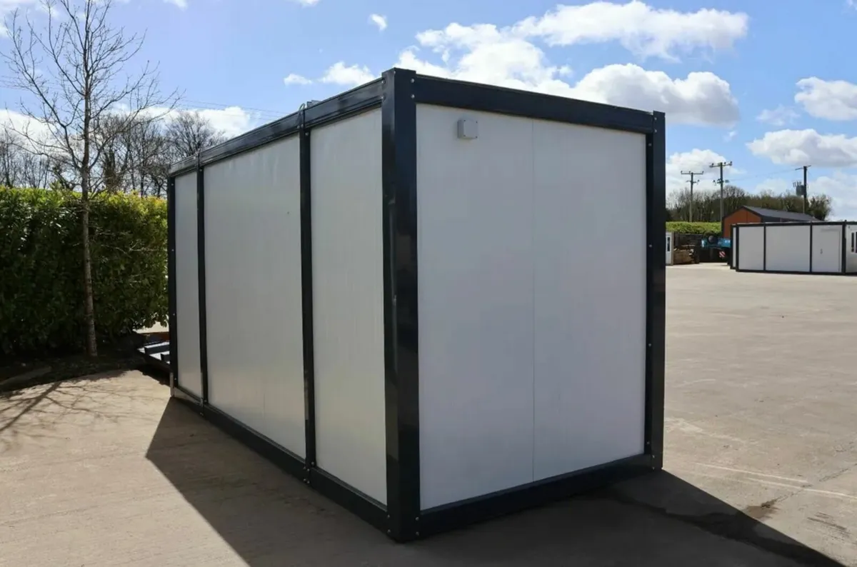 5m Commercial Office - Image 2