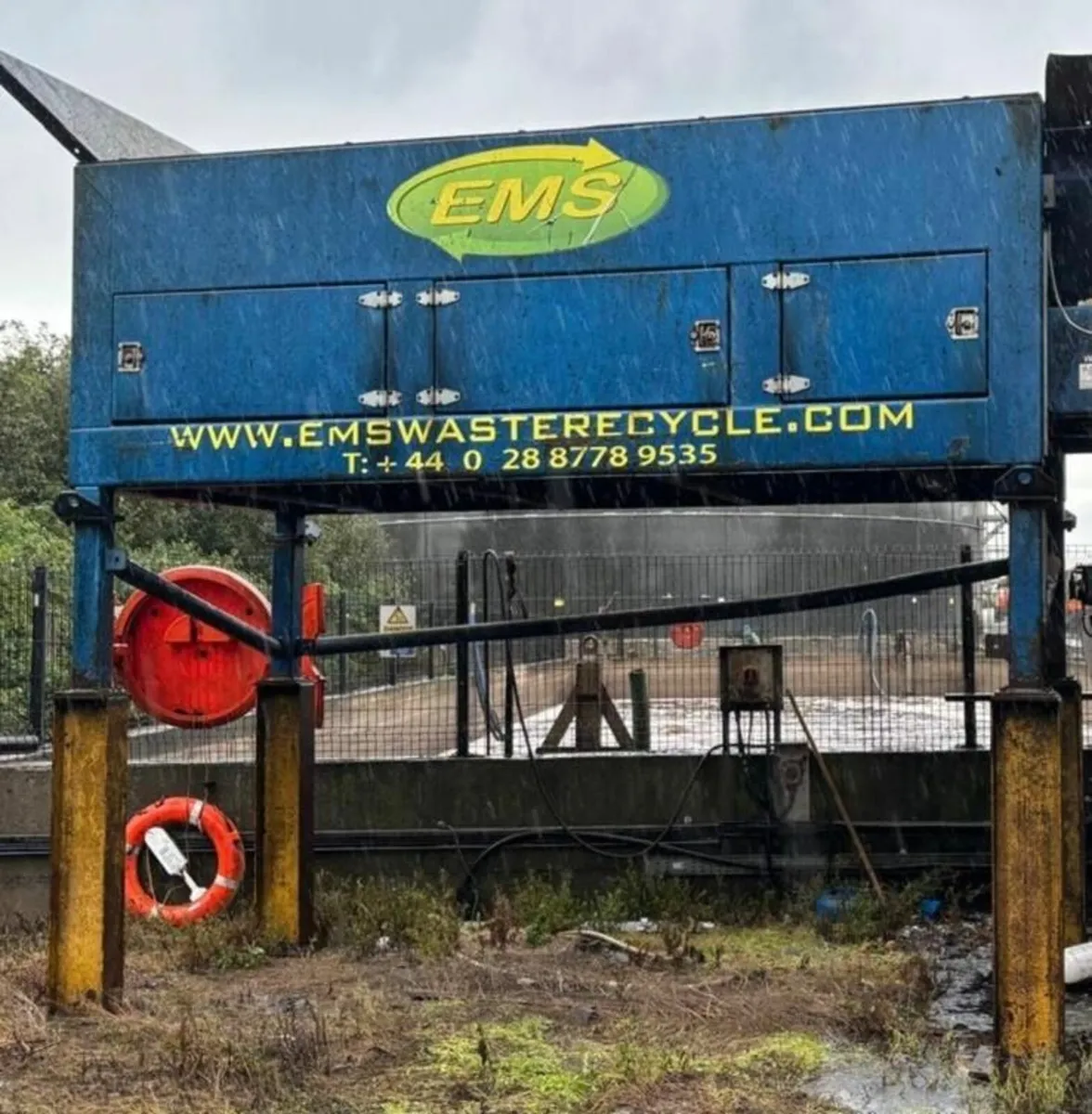 Picking station feed conveyor & Hopper - Image 3