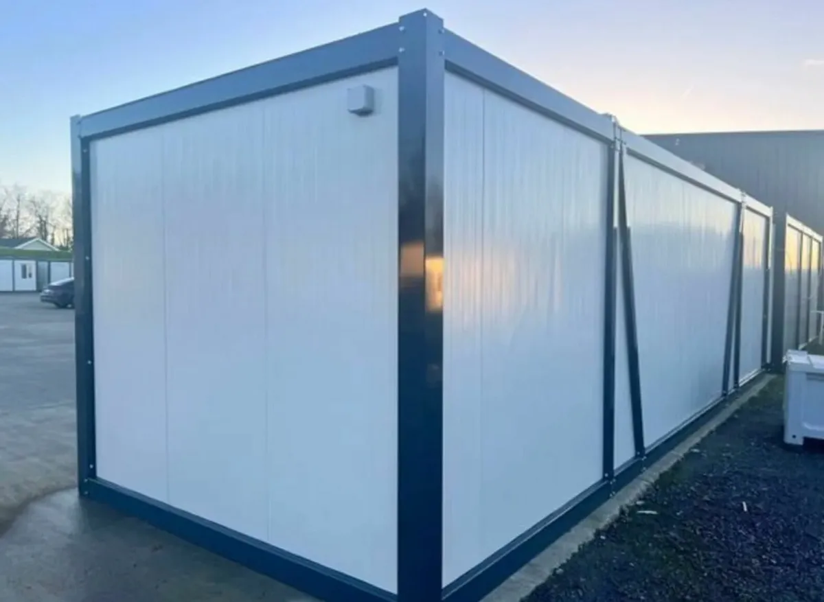 30ft x 10ft Portable Office - Image 3