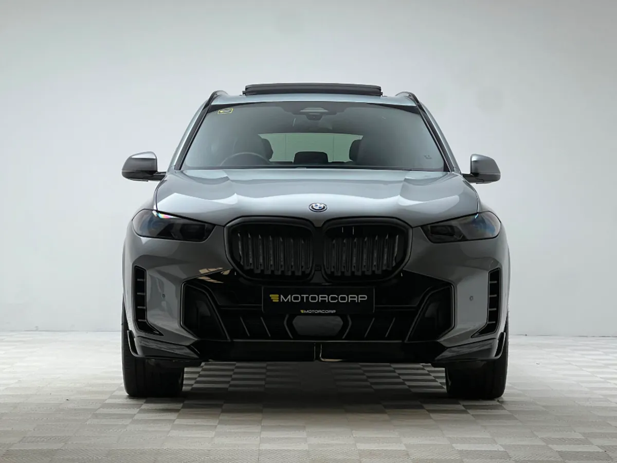 BMW X5 50E M SPORT XDRIVE *PAN ROOF* - Image 2