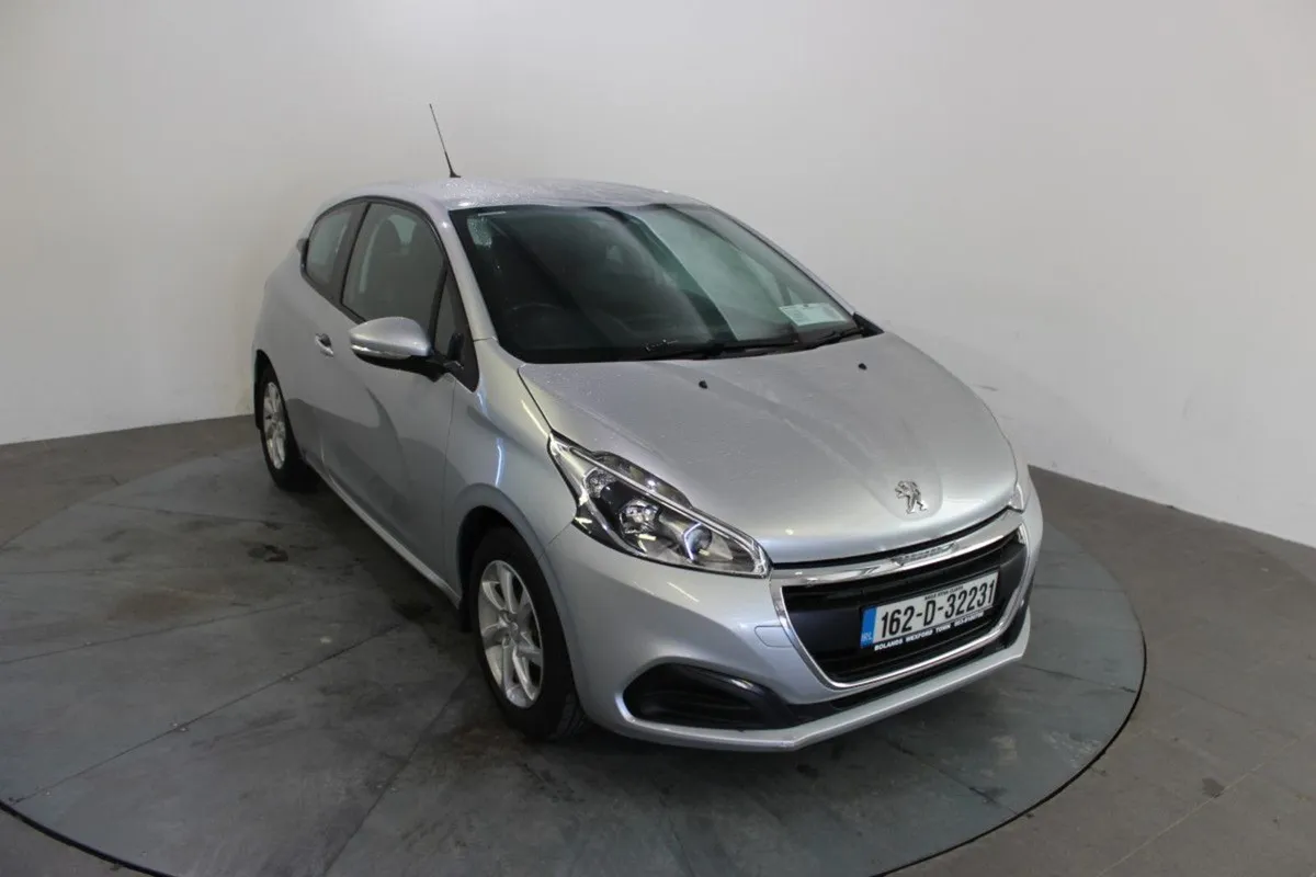Peugeot 208 1.2 Puretech 82bhp Active 3 dr - Image 1